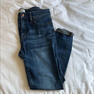 Toothpick jeans